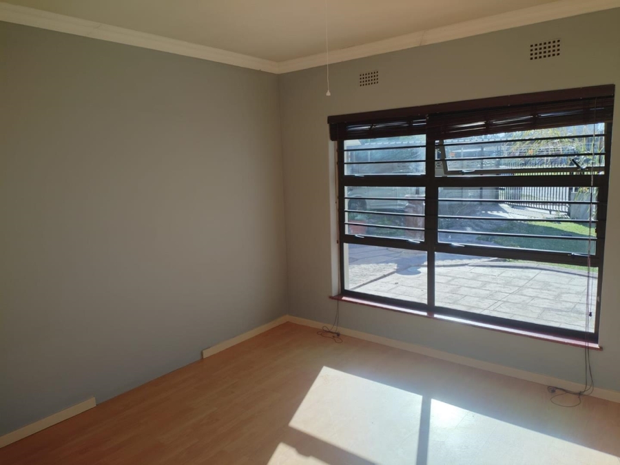 To Let 2 Bedroom Property for Rent in Marinda Park Western Cape